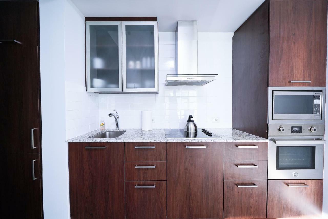 The York Boutique Suites โตรอนโต ภายนอก รูปภาพ