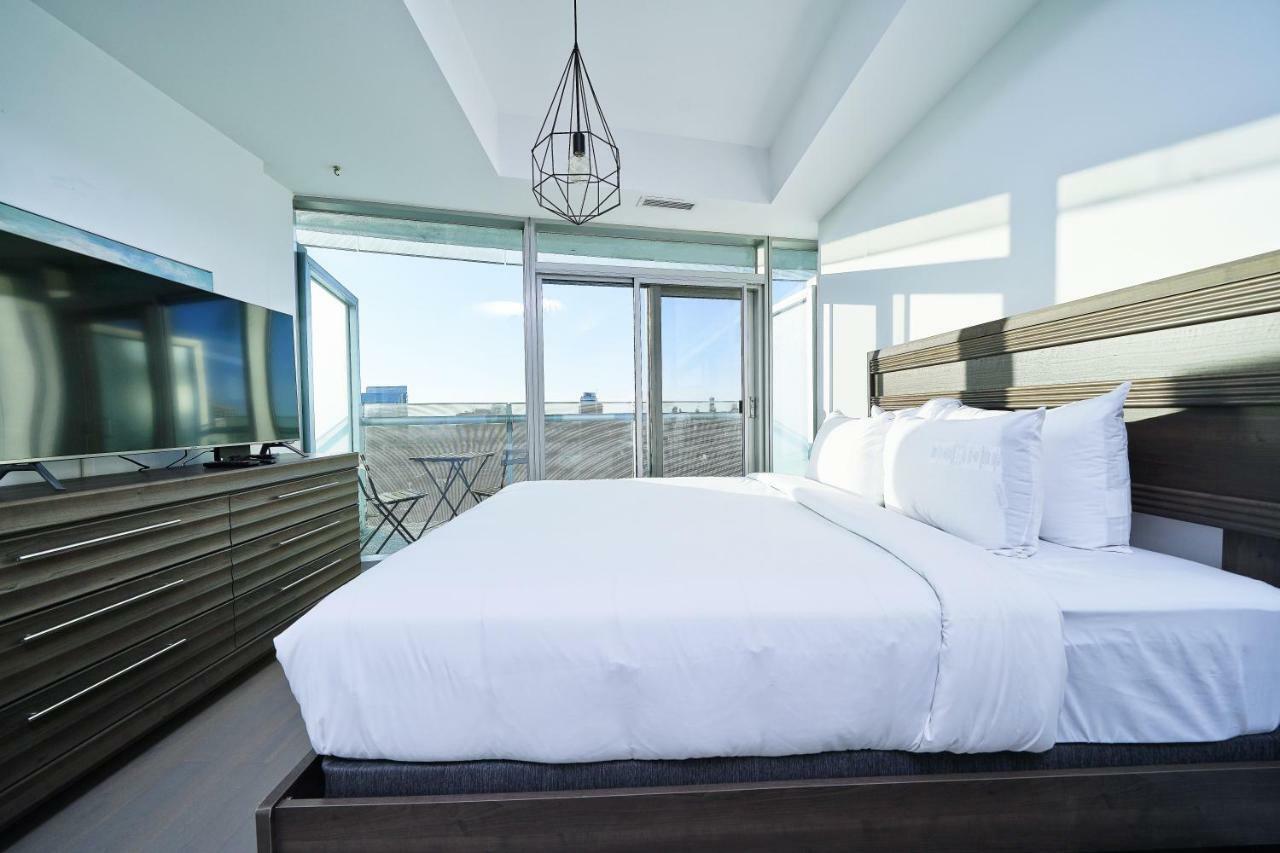 The York Boutique Suites โตรอนโต ภายนอก รูปภาพ